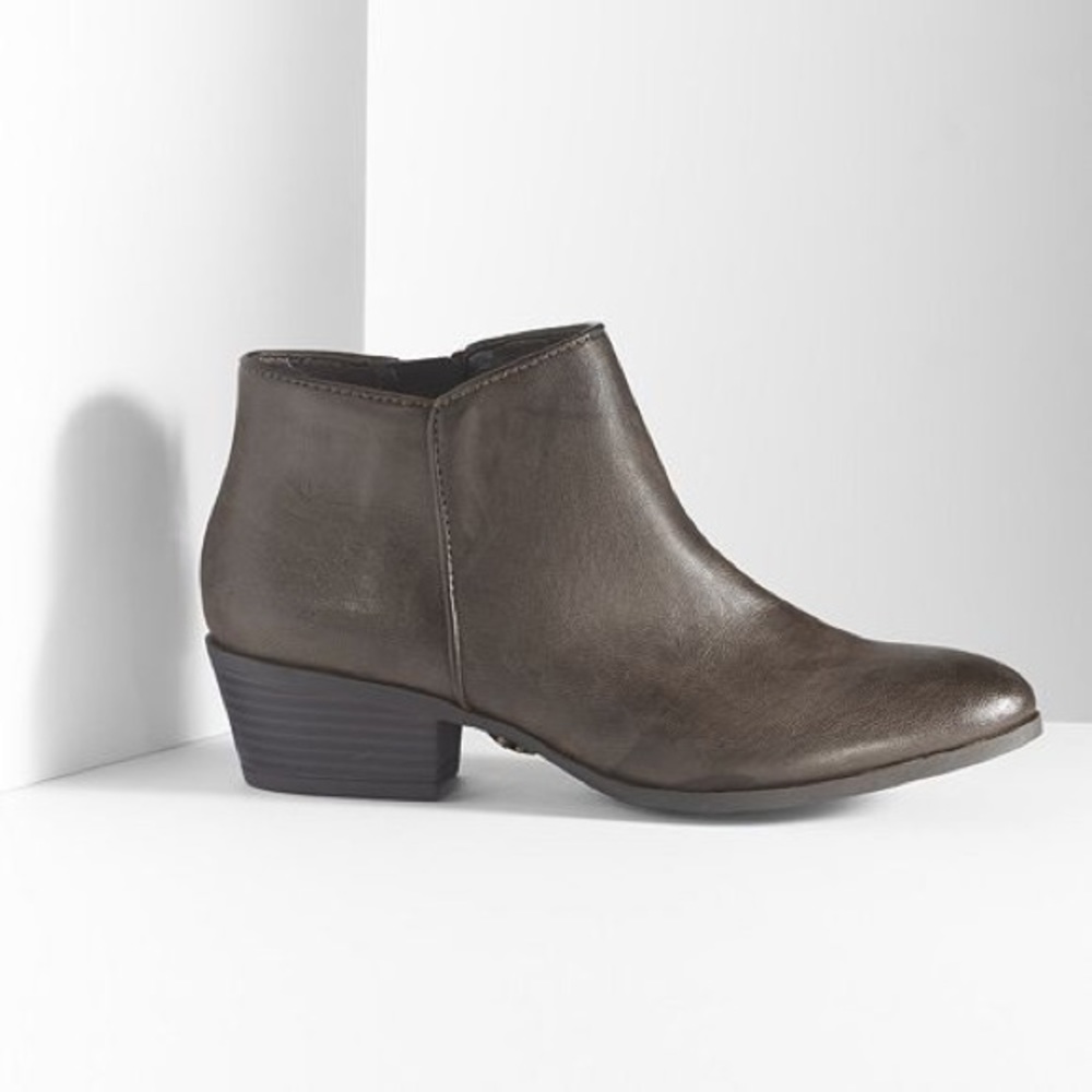 ❌SOLD❌NWOT Booties!